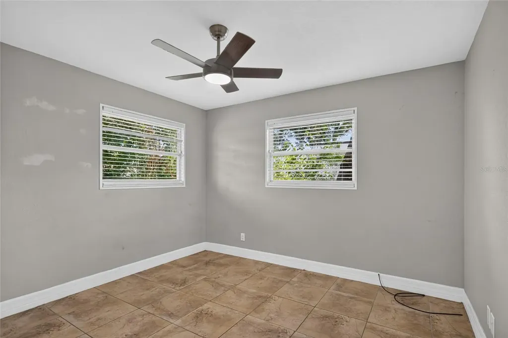 3615 W Rogers Avenue Tampa FL 33611