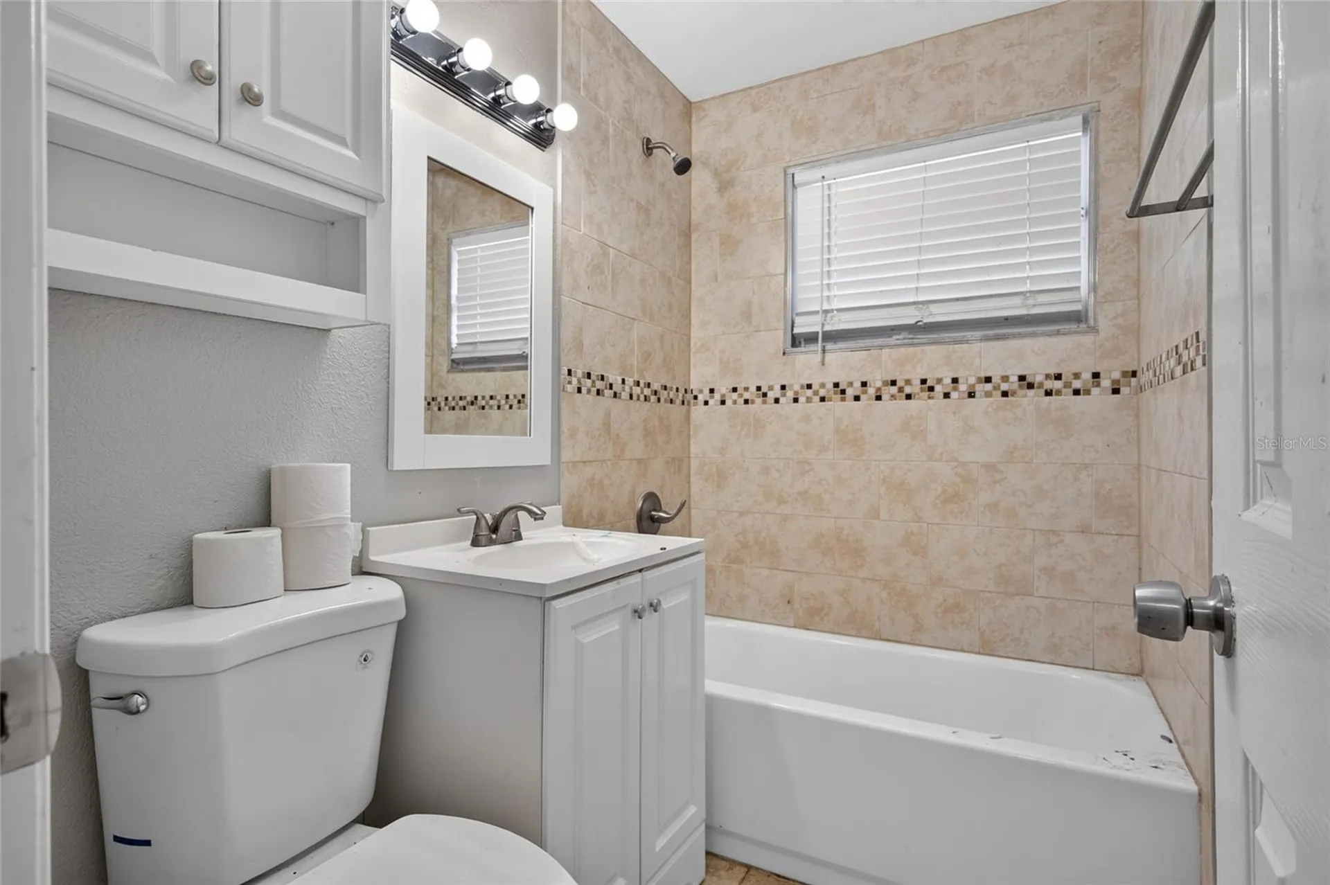 3615 W Rogers Avenue Tampa FL 33611