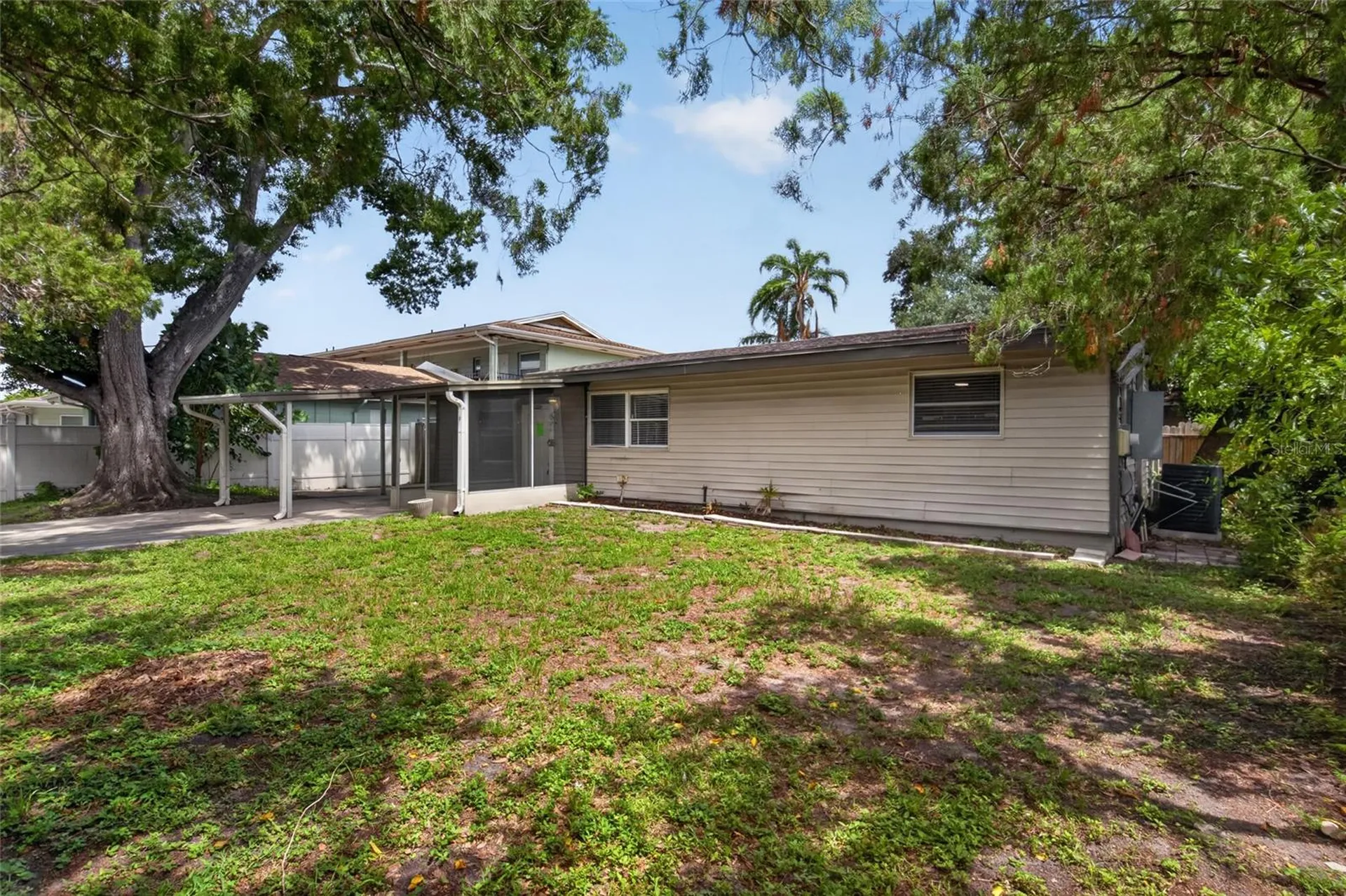 3615 W Rogers Avenue Tampa FL 33611