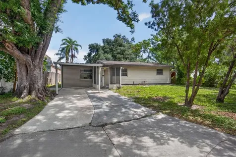 3615 W Rogers Avenue Tampa FL 33611