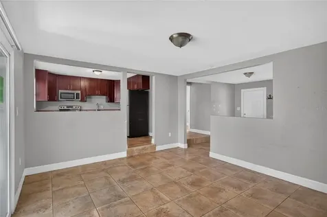 3615 W Rogers Avenue Tampa FL 33611