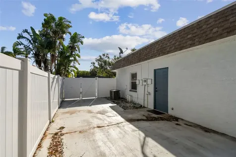 12252 Eldon Drive Largo FL 33774