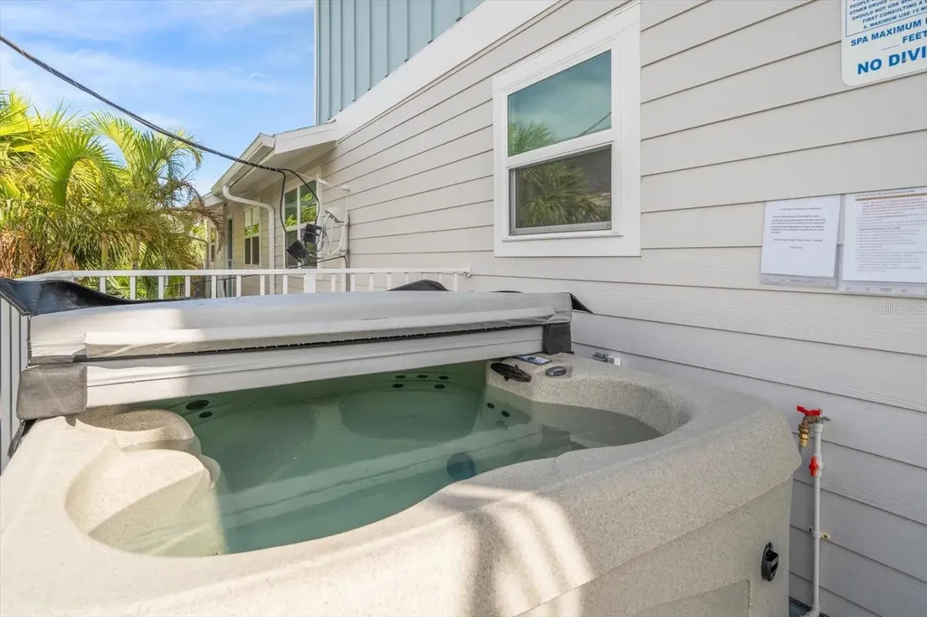 106 20th Avenue Indian Rocks Beach FL 33785
