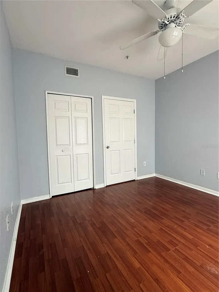 6384 Raleigh Street Orlando FL 32835