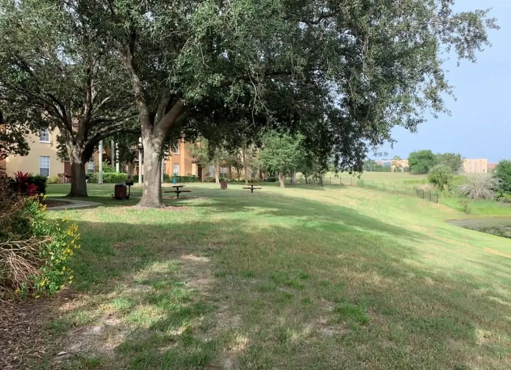 6384 Raleigh Street Orlando FL 32835