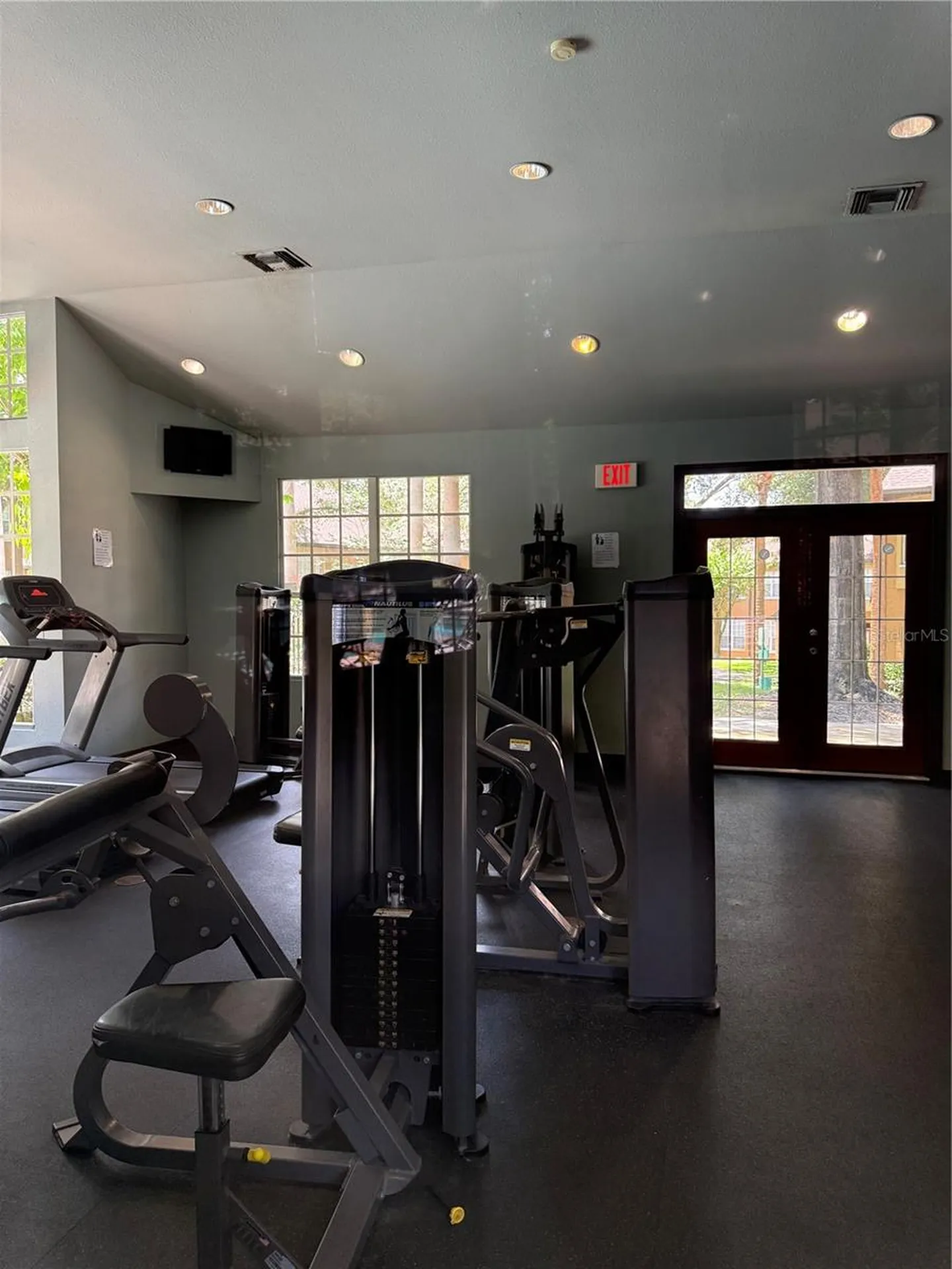 6384 Raleigh Street Orlando FL 32835