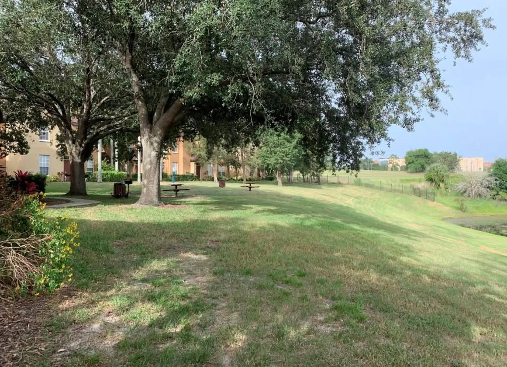 6384 Raleigh Street Orlando FL 32835