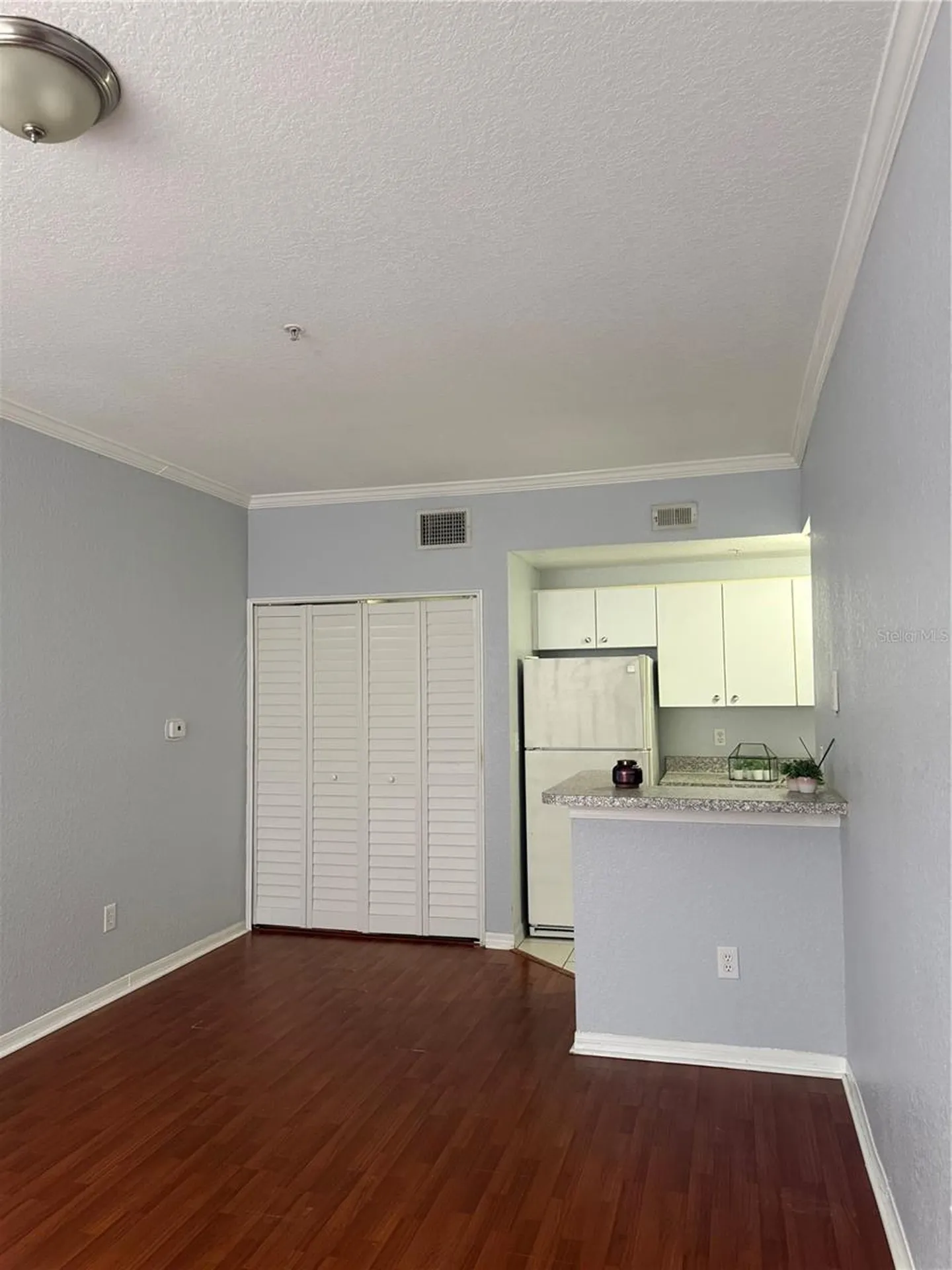 6384 Raleigh Street Orlando FL 32835