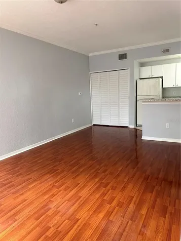 6384 Raleigh Street Orlando FL 32835