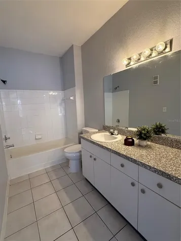 6384 Raleigh Street Orlando FL 32835