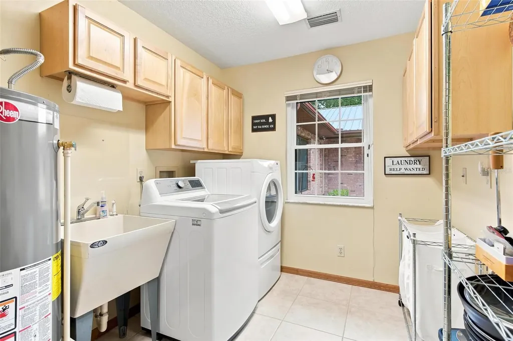 38700 Lakeview Drive Lady Lake FL 32159