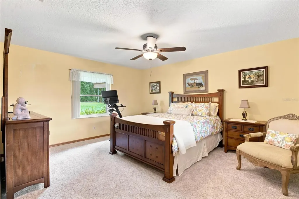 38700 Lakeview Drive Lady Lake FL 32159