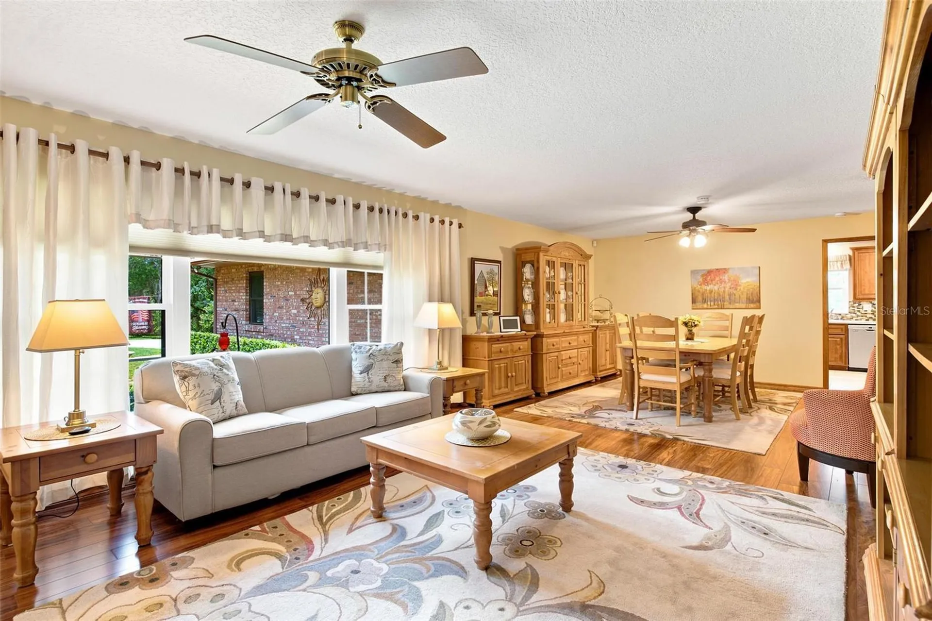 38700 Lakeview Drive Lady Lake FL 32159
