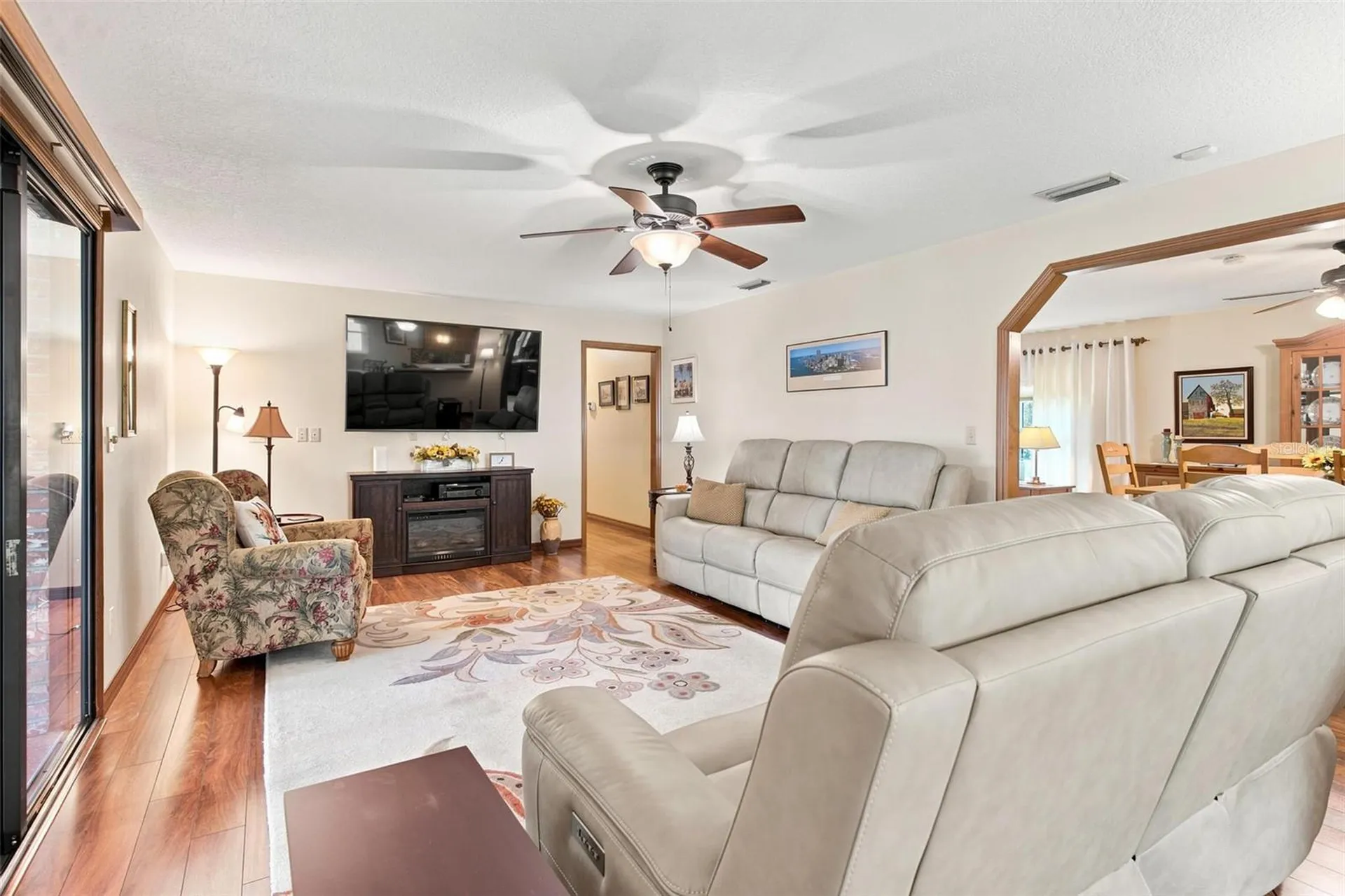 38700 Lakeview Drive Lady Lake FL 32159