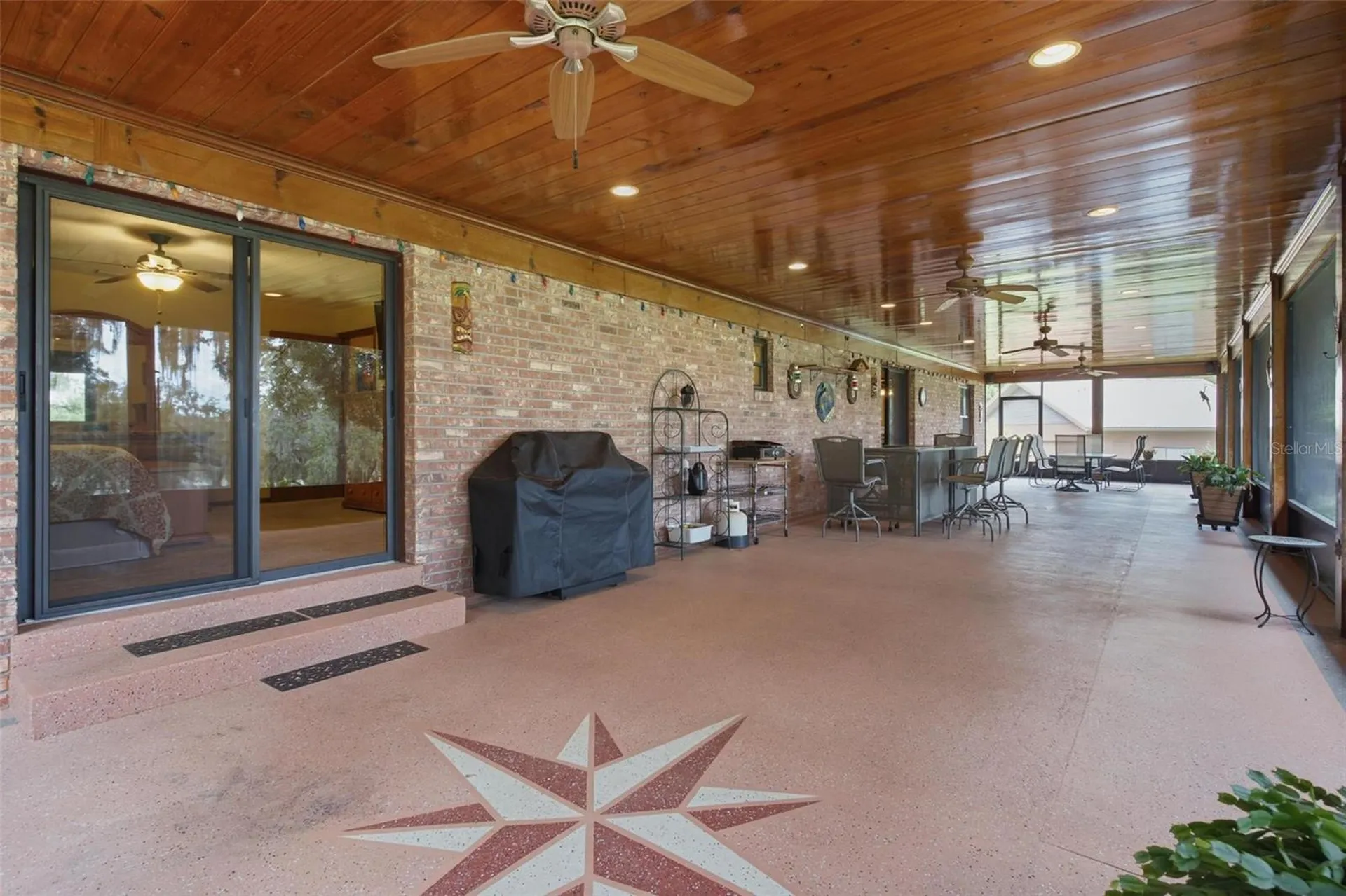 38700 Lakeview Drive Lady Lake FL 32159