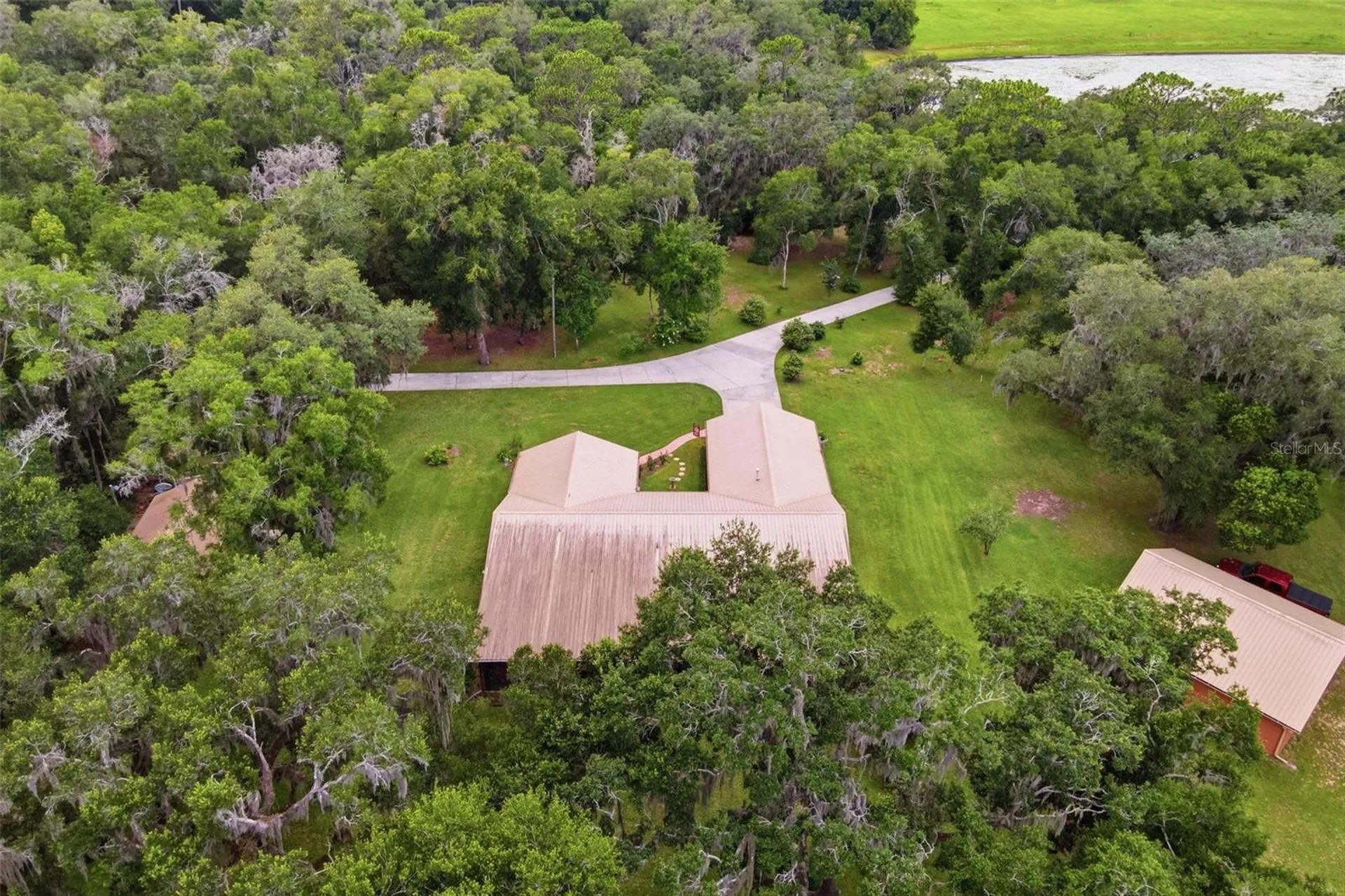 38700 Lakeview Drive Lady Lake FL 32159