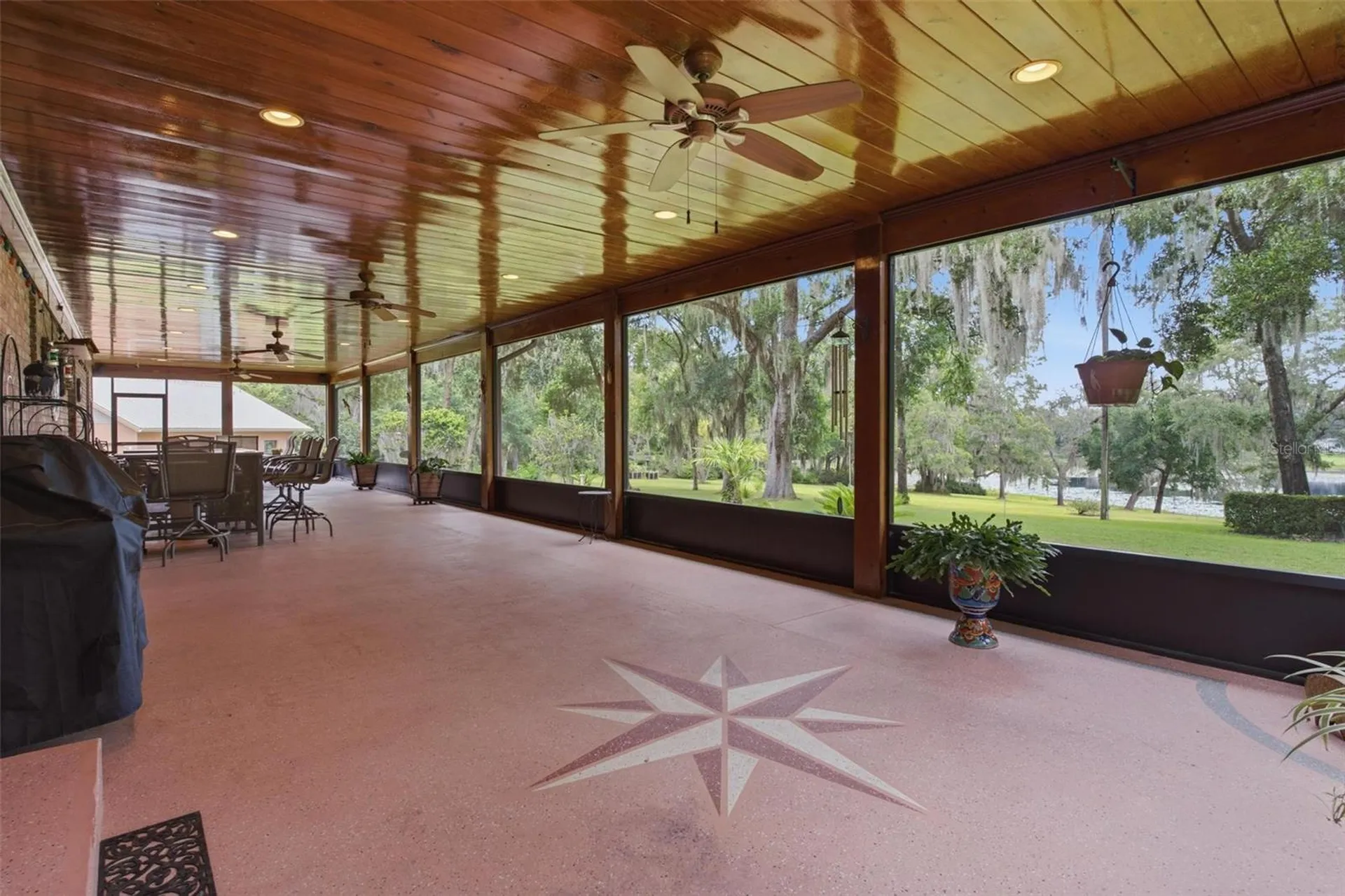 38700 Lakeview Drive Lady Lake FL 32159