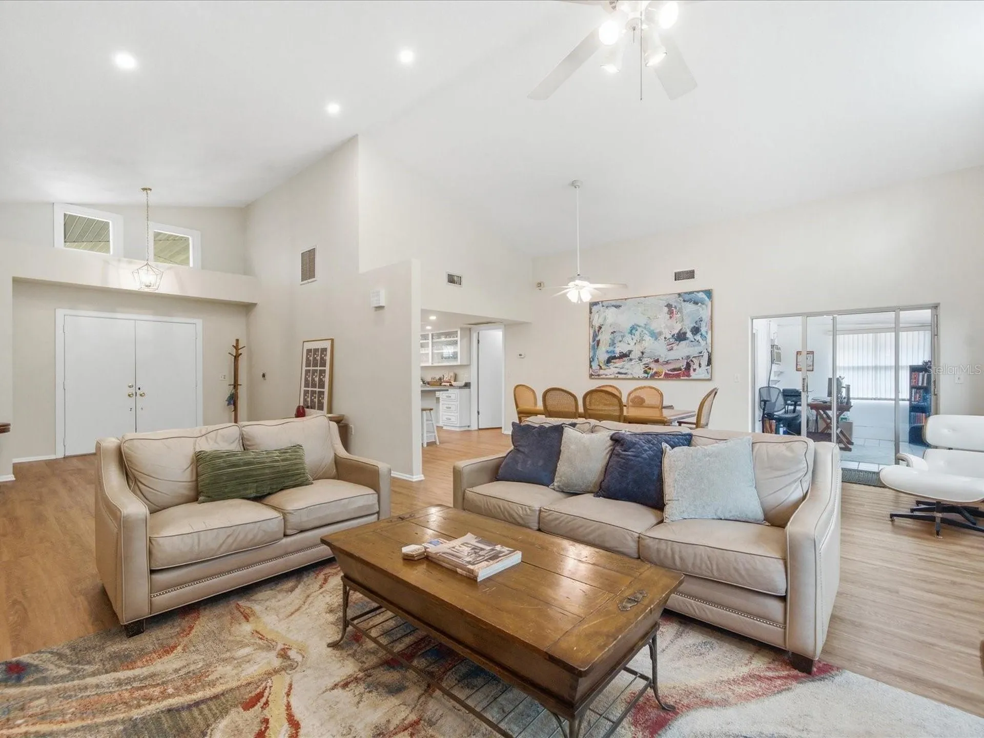 419 Wayfarer Court Tarpon Springs FL 34689
