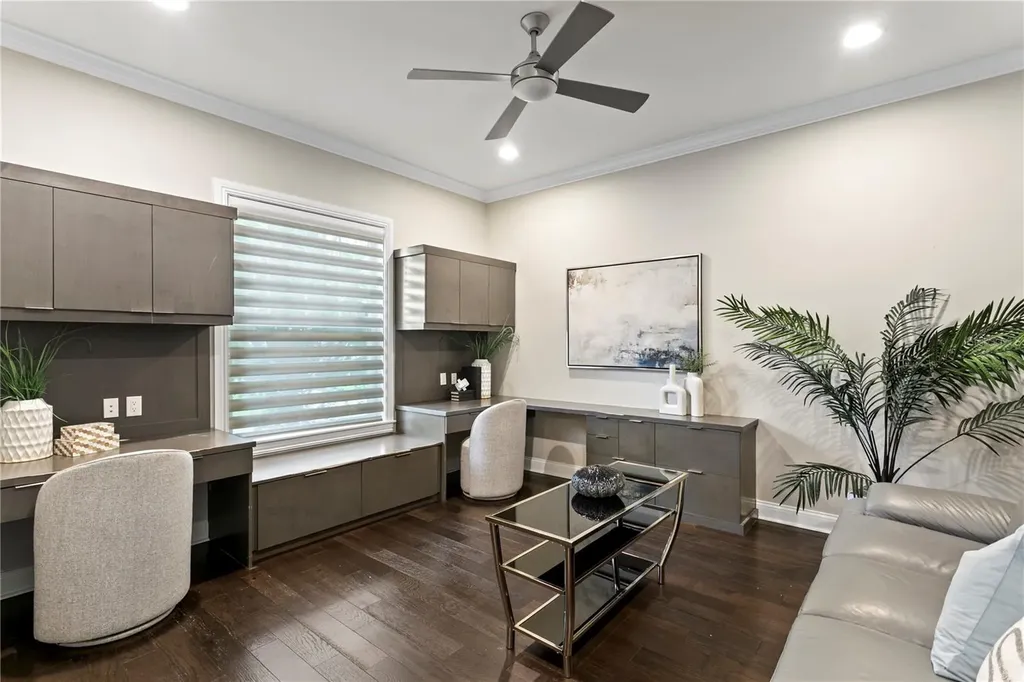5016 W Evelyn Drive Tampa FL 33609