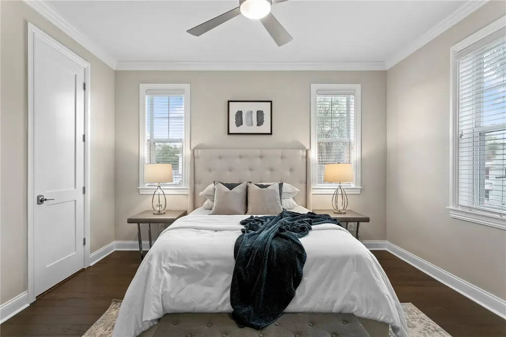 5016 W Evelyn Drive Tampa FL 33609