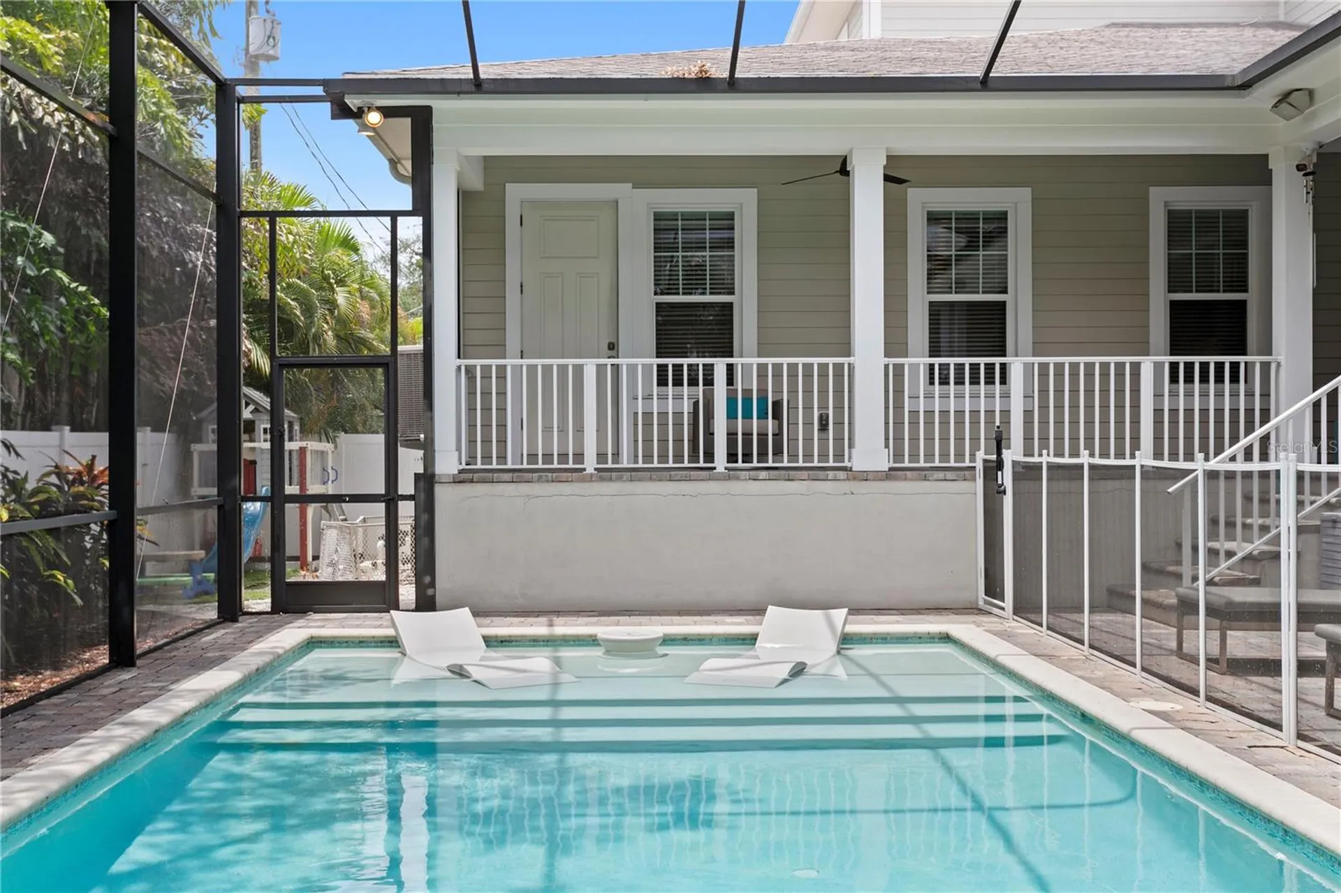 5016 W Evelyn Drive Tampa FL 33609