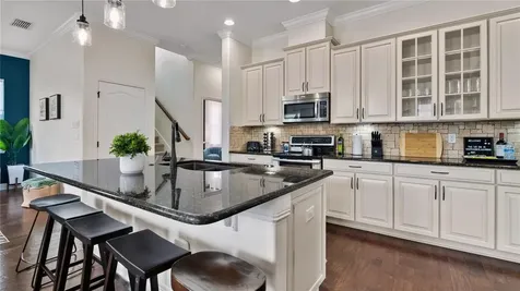 7603 S West Shore Boulevard Tampa FL 33616
