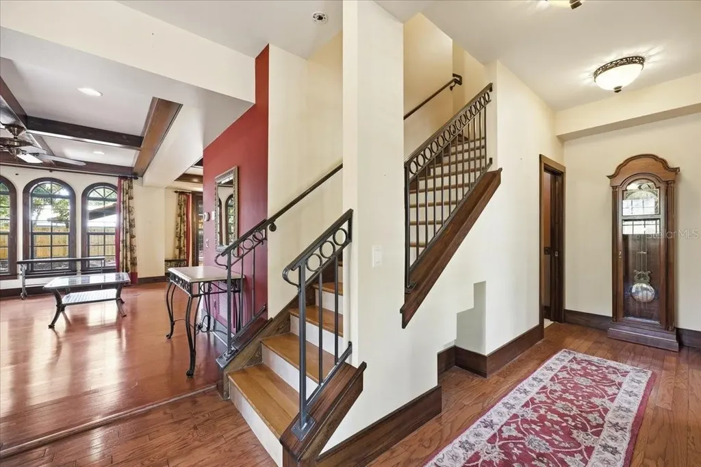1719 7th Street Sarasota FL 34236