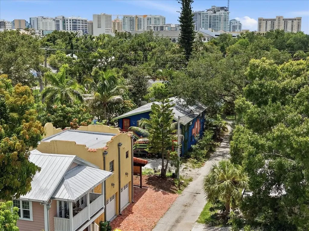 1719 7th Street Sarasota FL 34236