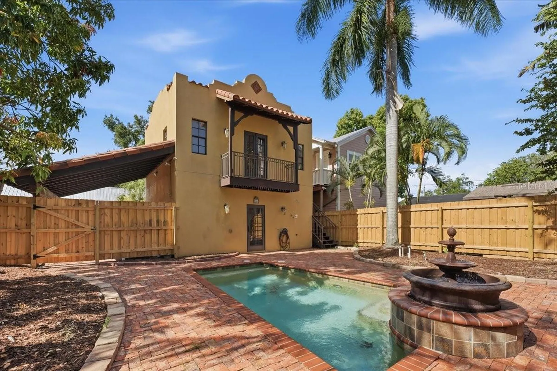 1719 7th Street Sarasota FL 34236