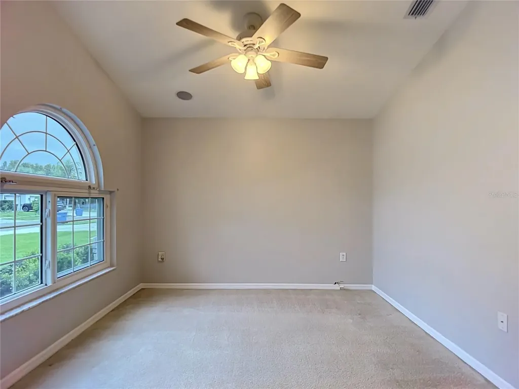 1521 Baythorn Drive Wesley Chapel FL 33543