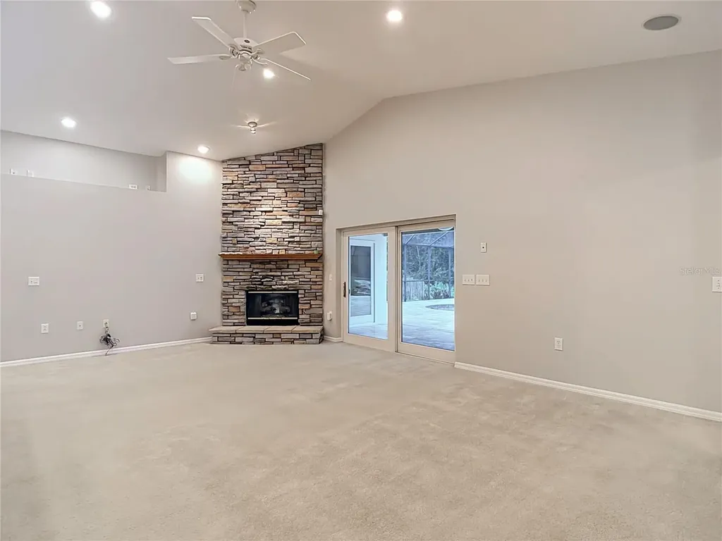 1521 Baythorn Drive Wesley Chapel FL 33543