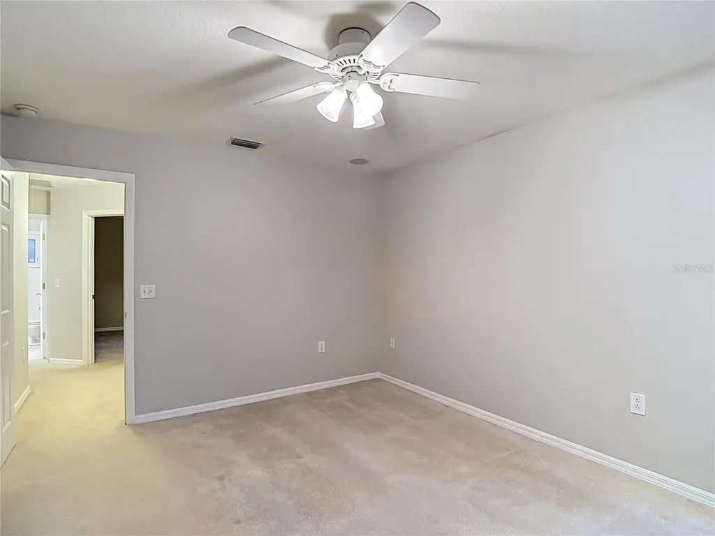 1521 Baythorn Drive Wesley Chapel FL 33543