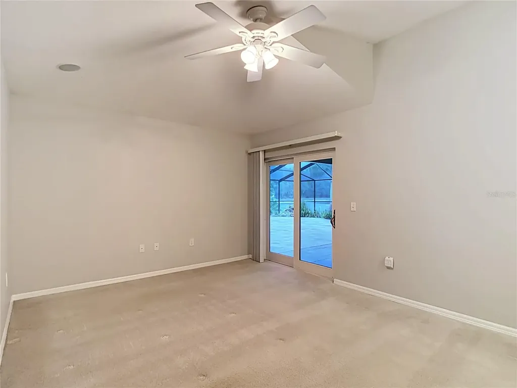 1521 Baythorn Drive Wesley Chapel FL 33543