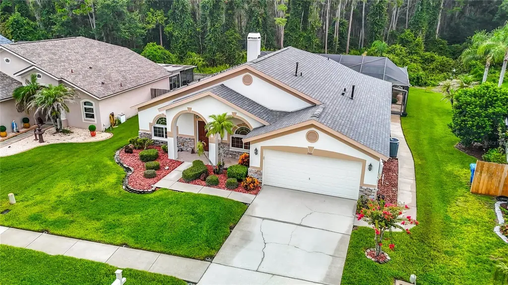 1521 Baythorn Drive Wesley Chapel FL 33543