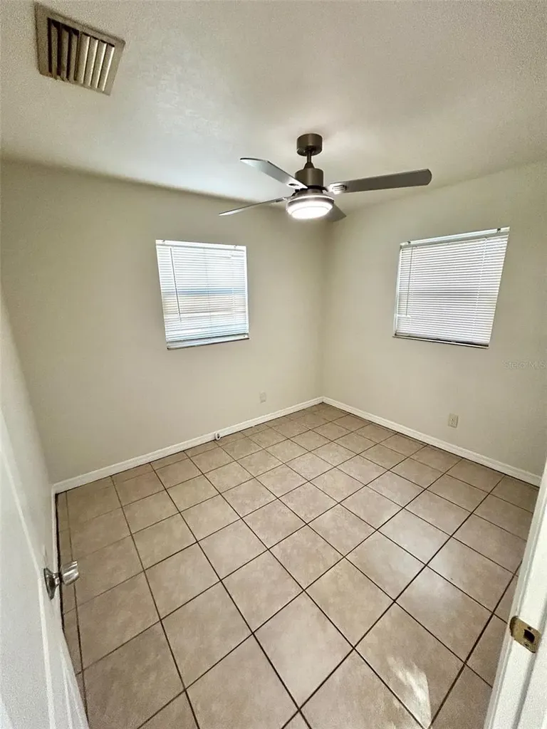 9601 N 10th Street Tampa FL 33612