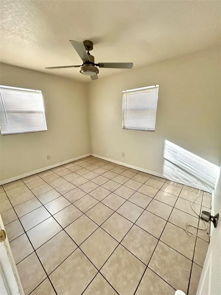 9601 N 10th Street Tampa FL 33612