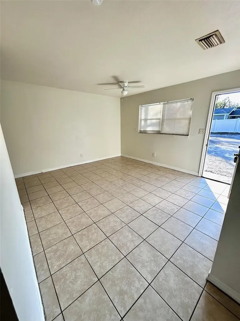 9601 N 10th Street Tampa FL 33612