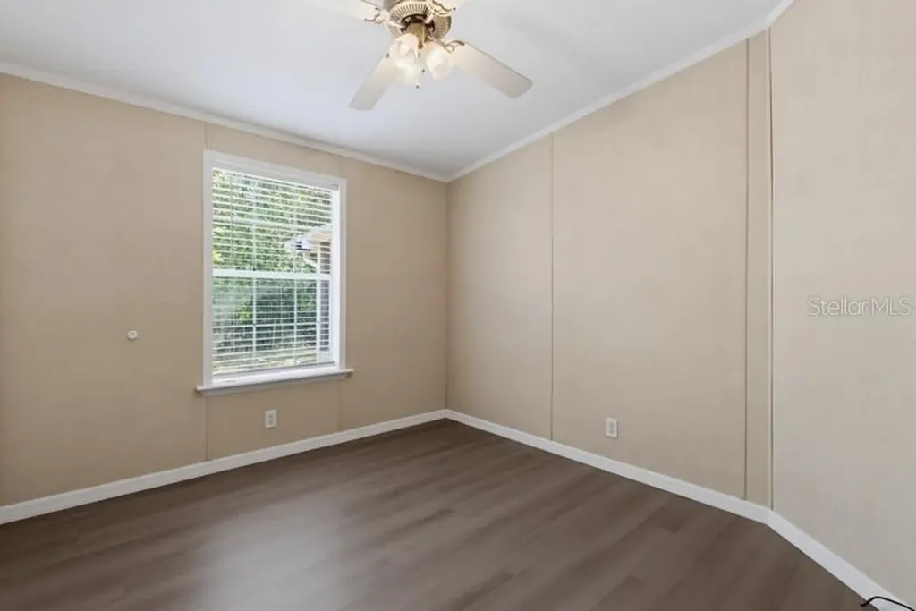2516 Mobilaire Drive Lutz FL 33559