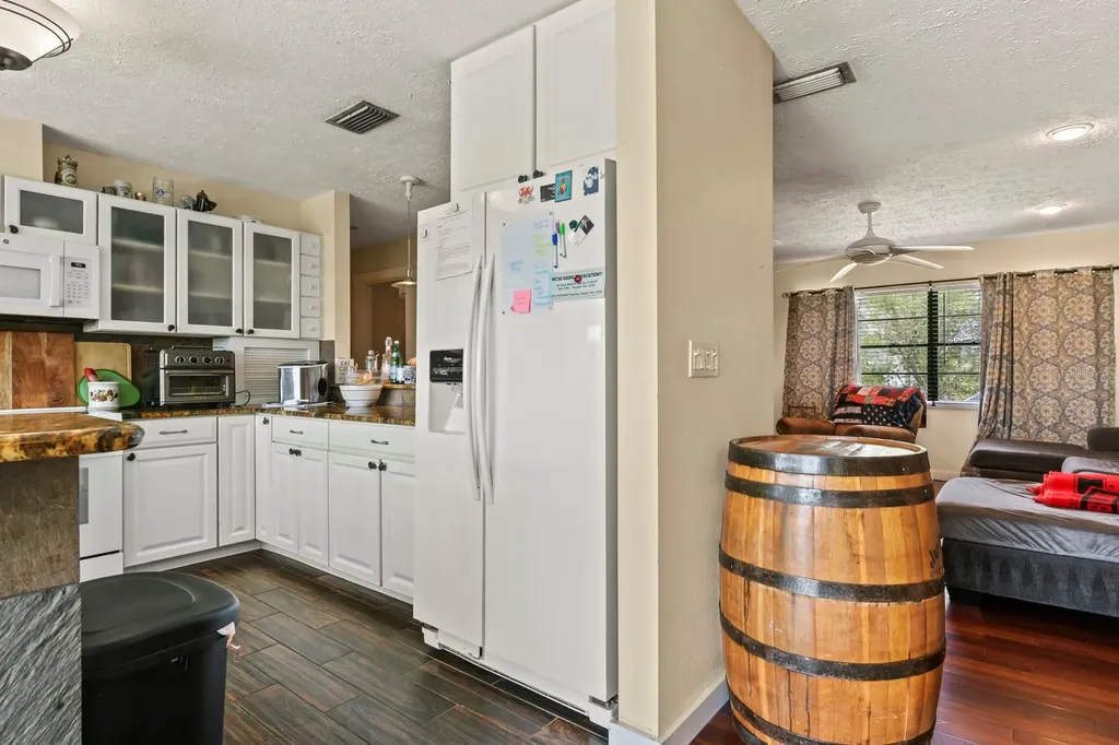 744 Flamingo Drive Apollo Beach FL 33572