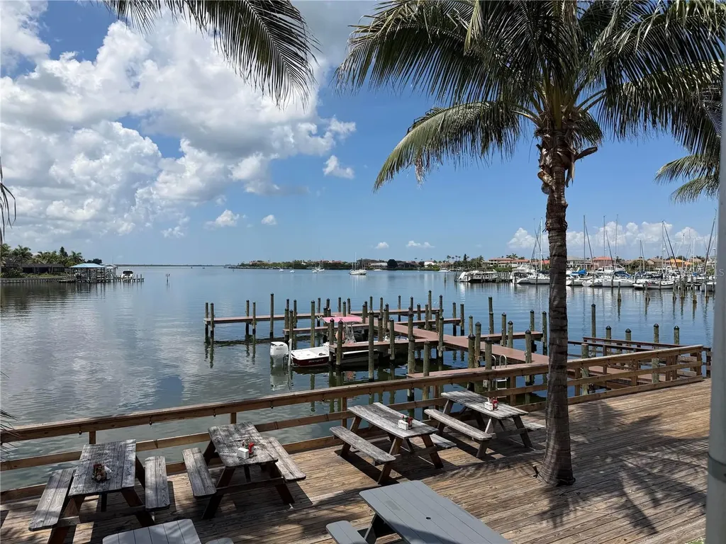 744 Flamingo Drive Apollo Beach FL 33572