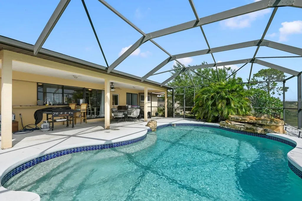 744 Flamingo Drive Apollo Beach FL 33572