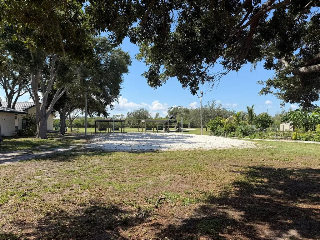 744 Flamingo Drive Apollo Beach FL 33572