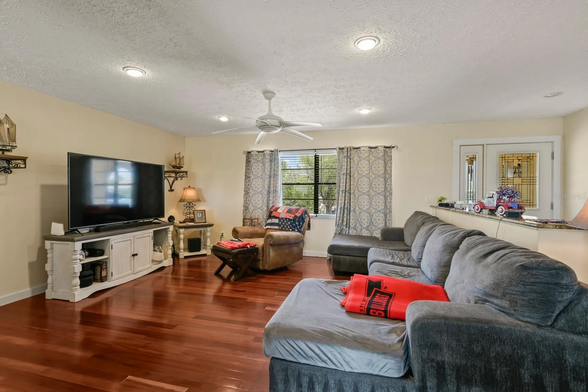 744 Flamingo Drive Apollo Beach FL 33572