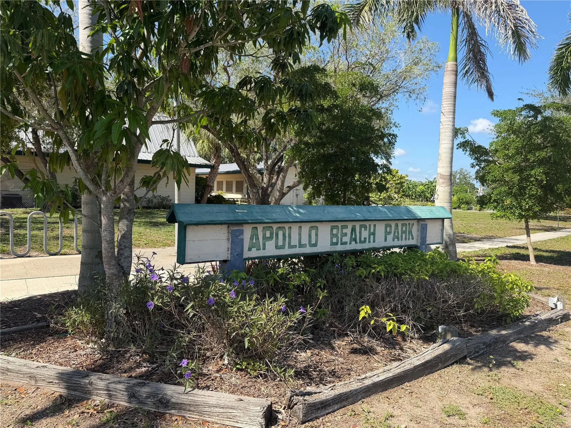 744 Flamingo Drive Apollo Beach FL 33572