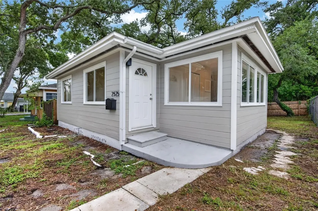 2525 21st Street S St Petersburg FL 33712