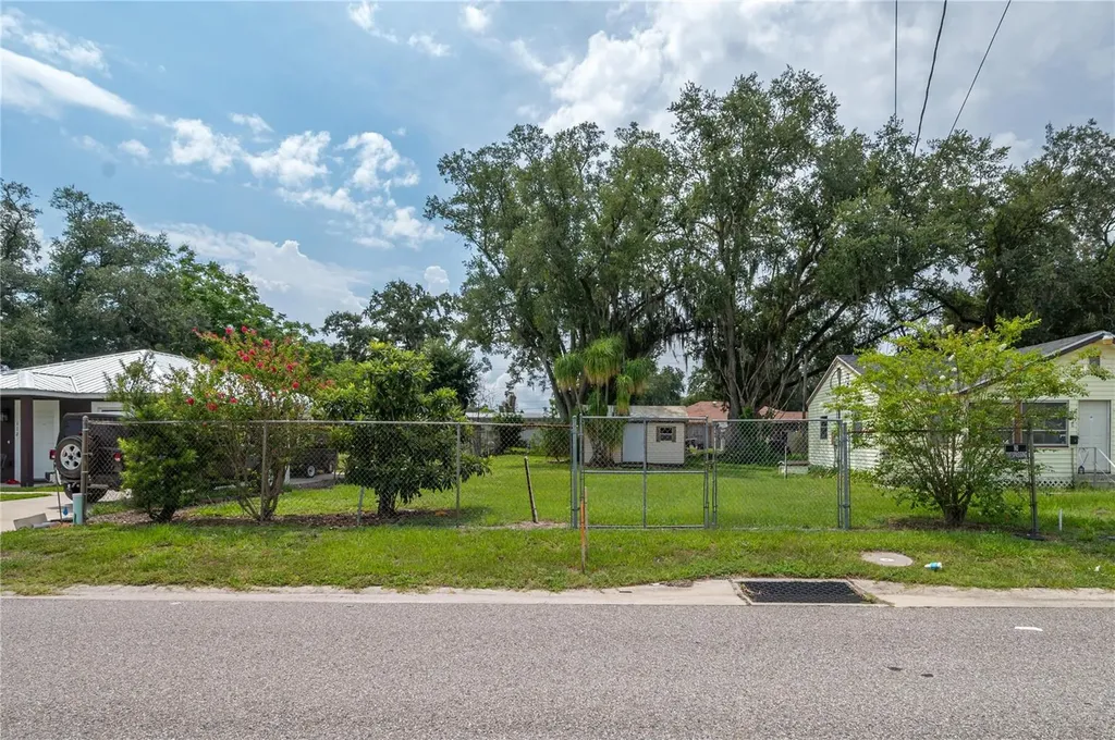 114 8th Street Winter Haven FL 33880
