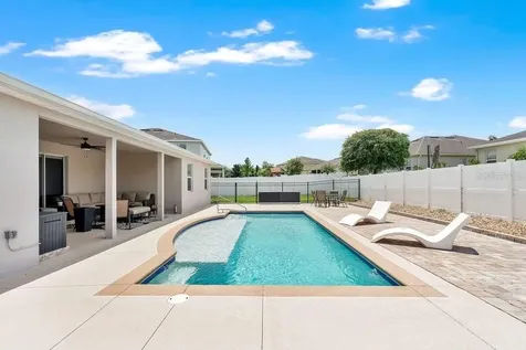 1086 Rock Creek Street Apopka FL 32712