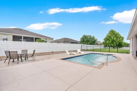 1086 Rock Creek Street Apopka FL 32712