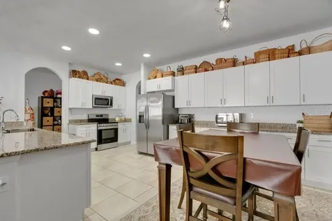 1086 Rock Creek Street Apopka FL 32712