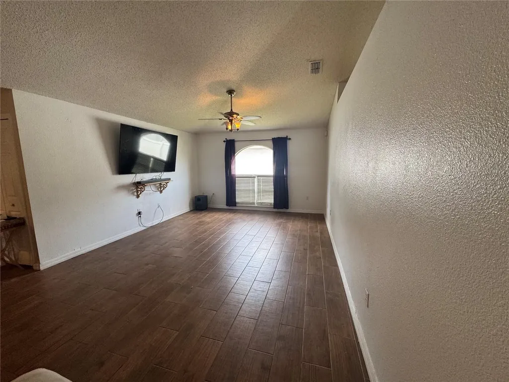 760 Palaiseau Court Kissimmee FL 34759
